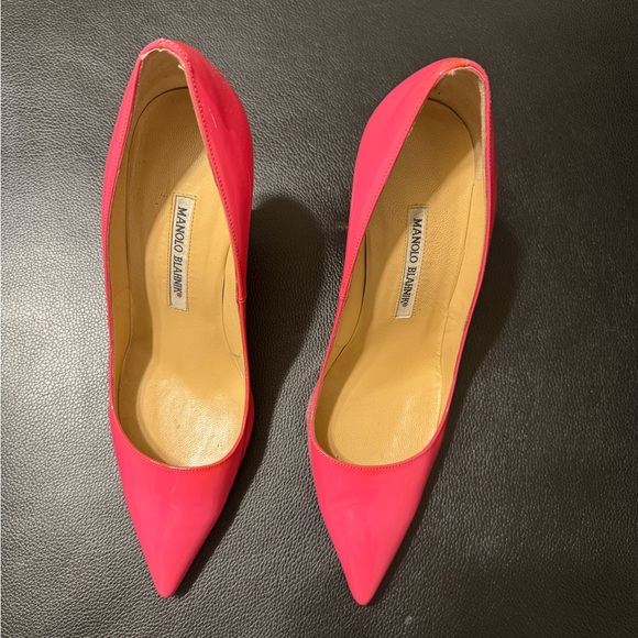 Manolo Blahnik - Picture 8 of 10
